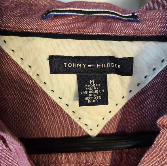 Tommy Hilfiger Womens Button Up Shirt Size M Burgundy/Wine Y2K - Picture 4 of 8